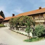 Mayrwirt Penzion Saaldorf